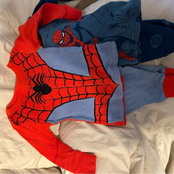 Spider-Man Pajama Set - Red and Blue | Size 12M - Picture 3 of 7